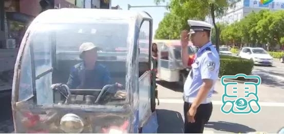 [执法检查]开鲁县交警大队整治不礼让斑马线和违法占道行为-2.jpg