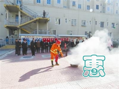 消防安全知识进社区-1.jpg
